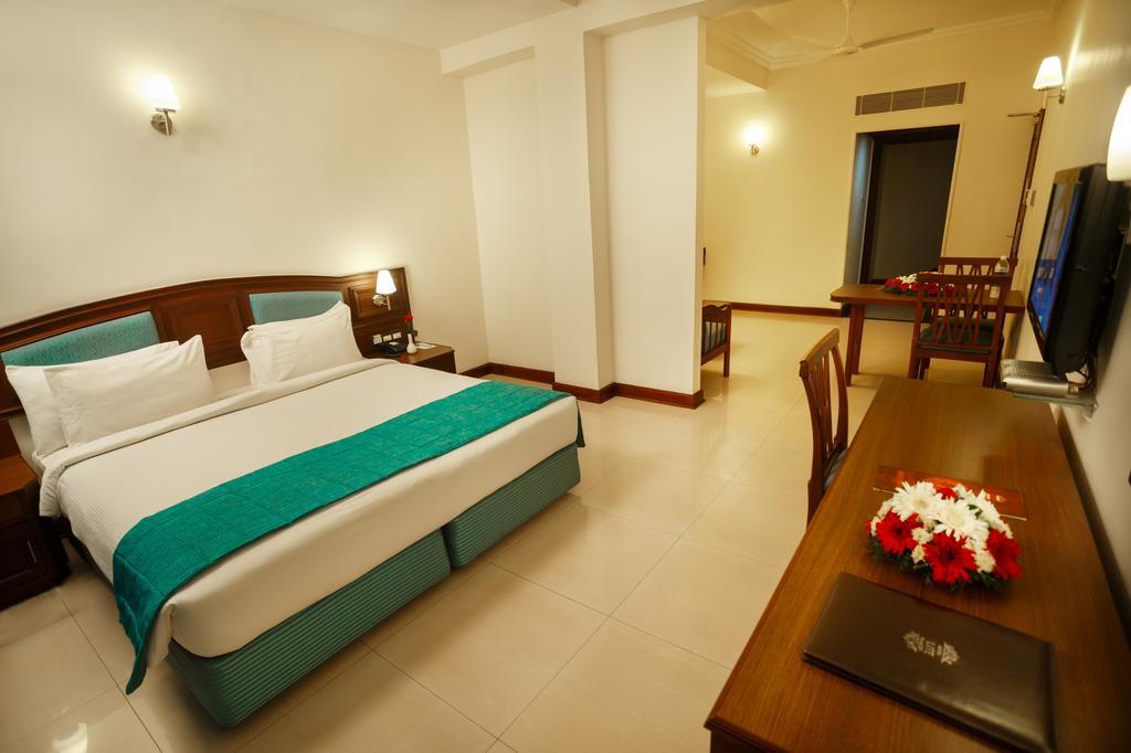 Hotel Elite Palazzo Kochi Dış mekan fotoğraf