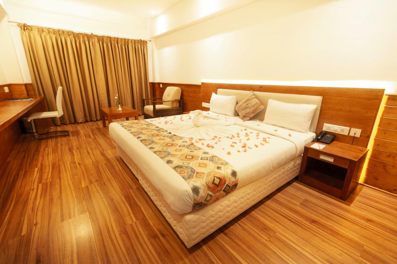 Hotel Elite Palazzo Kochi Dış mekan fotoğraf